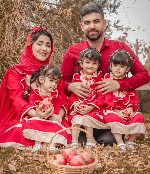 عکس شب یلدا سه نفره