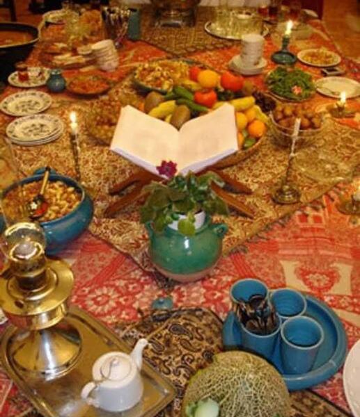 عکس از سفره شب یلدا سنتی