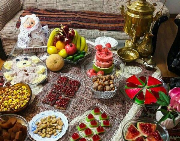 عکس سفره شب یلدا زیبا