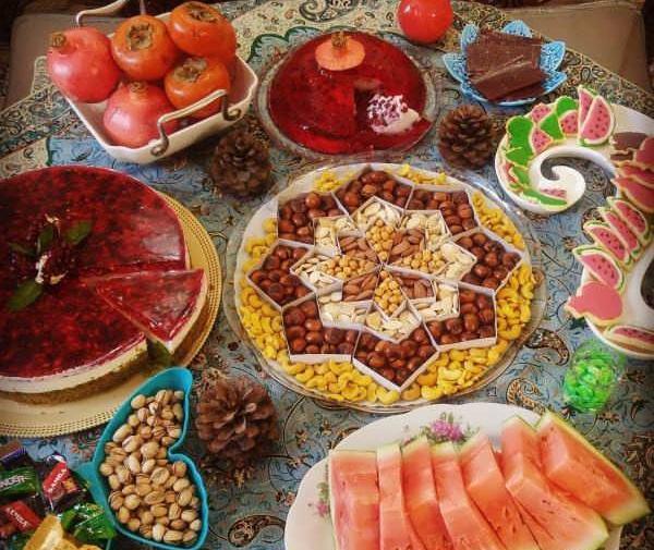 عکس سفره شب یلدا زیبا
