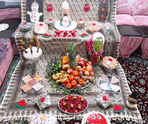 عکس جشن یلدا کلاس اول