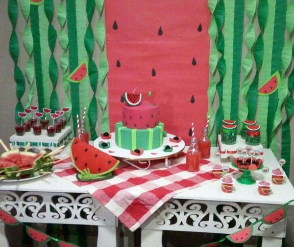 عکس جشن یلدا کلاس اول