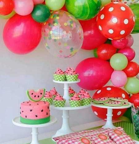 عکس جشن یلدای مدرسه