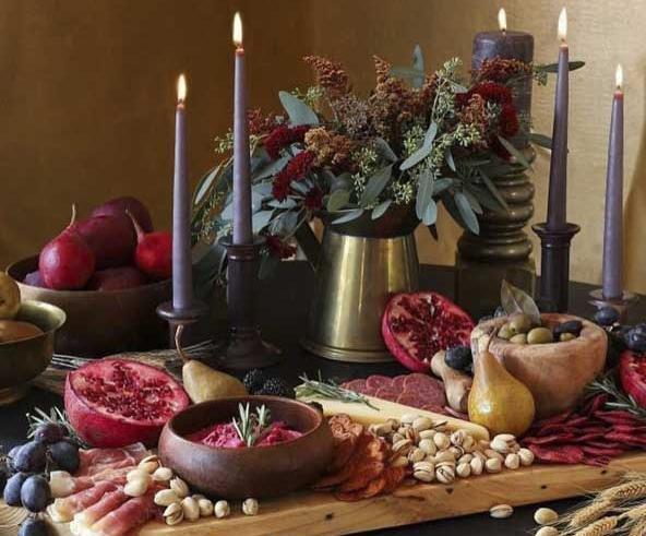 دانلود عکس چیدمان میز شب یلدا