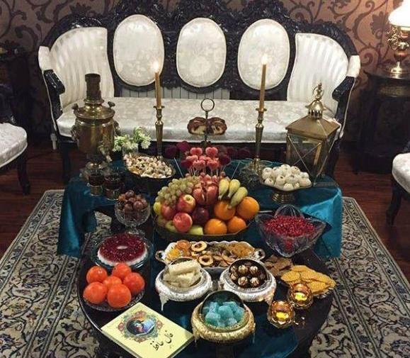 دانلود عکس چیدمان میز شب یلدا