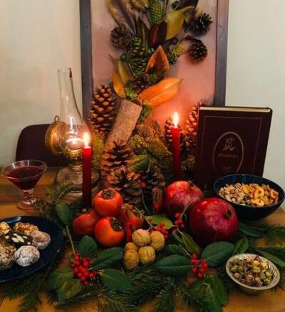دانلود عکس چیدمان میز شب یلدا