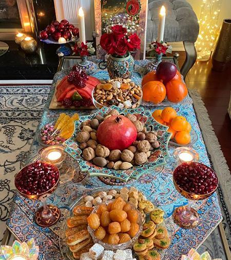 عکس چیدمان میز شب یلدا