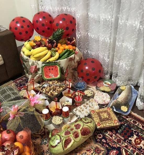 عکس تزیین شب یلدا ساده