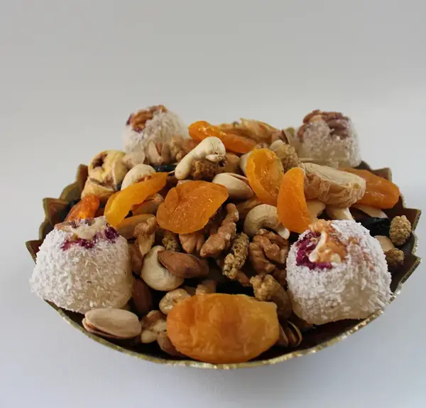 عکس آجیل شب یلدا