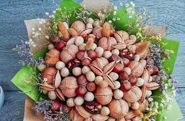 عکس تزیین آجیل شب یلدا