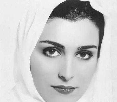 عکس ماه چهره خلیلی و مادربزرگش