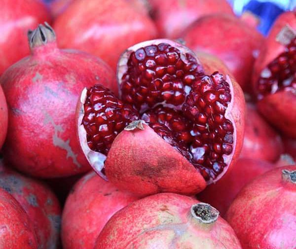 عکس نوشته های پیشاپیش شب یلداتون مبارک