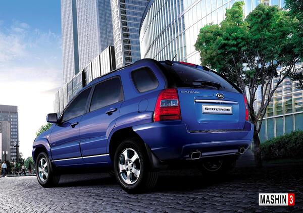عکس ماشین اسپورتیج 2008