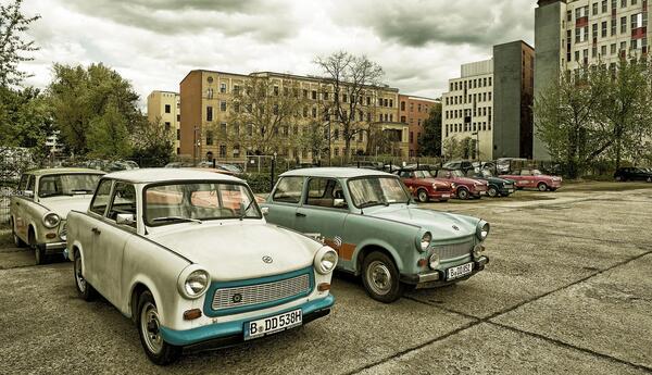 عکس ماشین اپل قدیمی