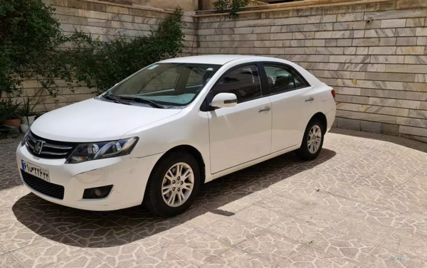 عکس ماشین آریو اتومات