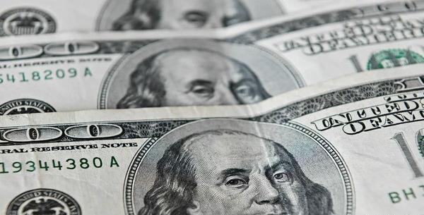 عکس کدام رئیس جمهور آمریکا روی یک دلاری است