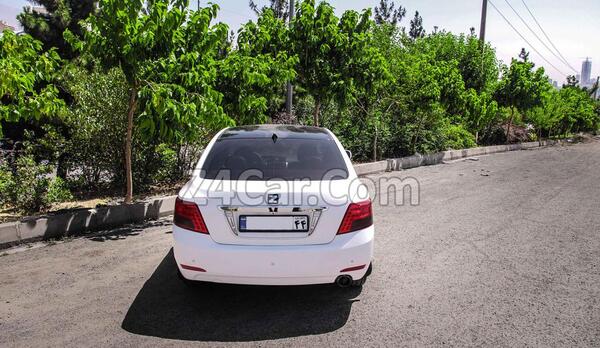 عکس ماشین آریو دنده ای