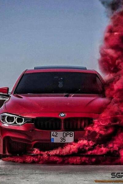 عکس ماشین برای تصویر زمینه خفن
