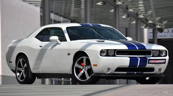 عکس ماشین challenger