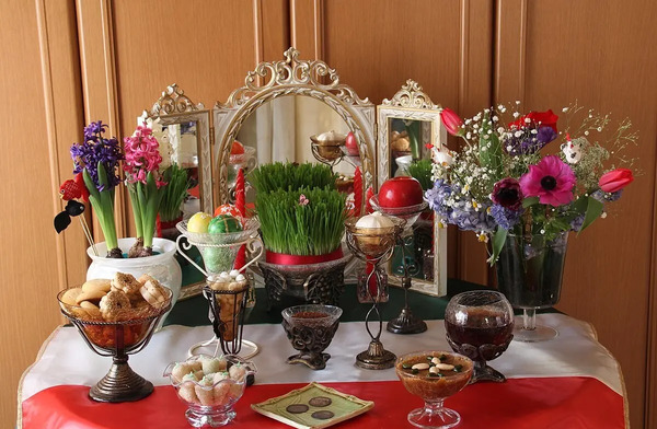 عکس سفره هفت سین پرسپولیس