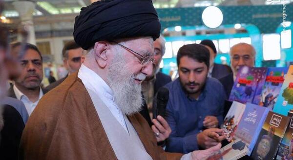 عکس های بسیار زیبا از رهبر انقلاب