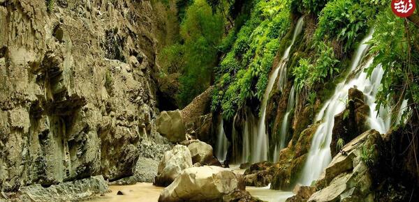 عکس چشمه های زیبا