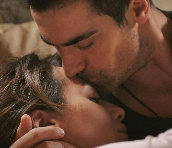 عکس های عاشقانه سریال عشق سیاه و سفید