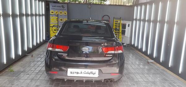 عکس ماشین سراتو کوپه قرمز