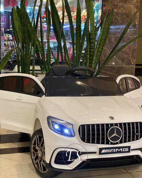 عکس ماشین شاسی بلند سفید
