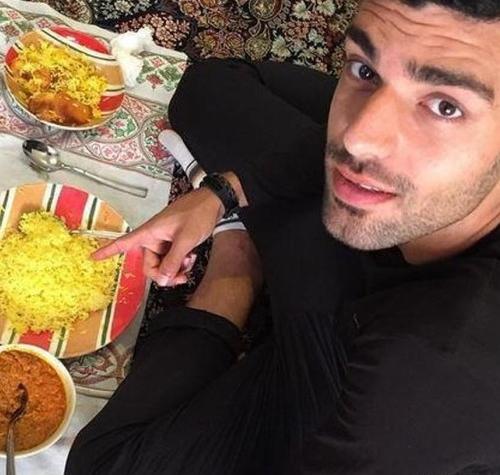 عکس ماشین مهدی طارمی