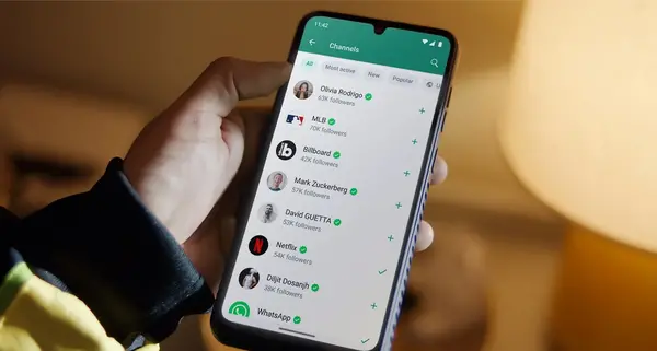 آموزش گذاشتن عکس روی صفحه اصلی واتساپ