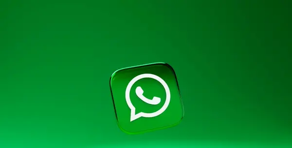 عکس ساعت کنار پیام واتساپ