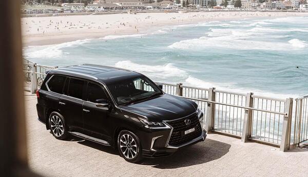 عکس ماشین لکسوس lx570
