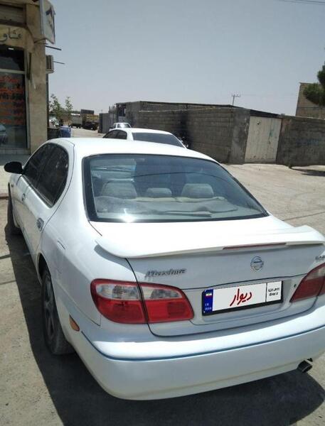 عکس ماشین ماکسیما سفید