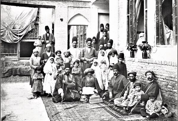 عکس لباس مردان در دوره قاجار