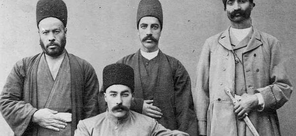 عکس لباس مردان در دوره قاجار