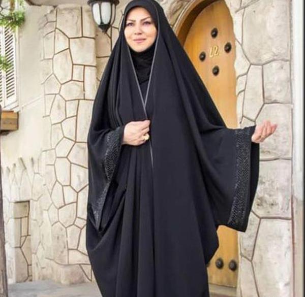 عکس چادر مشکی دخترانه