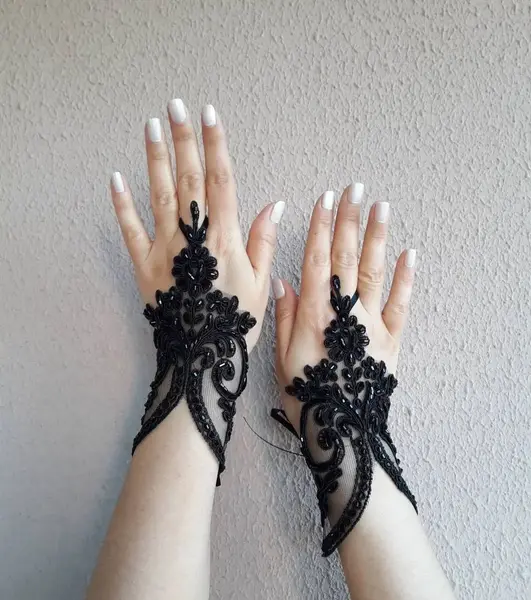 عکس دستکش توری مشکی