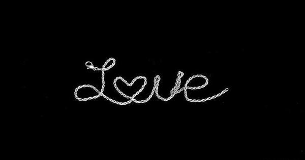 عکس عاشقانه مشکی با متن
