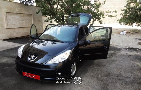 عکس ۲۰۷ مشکی و سفید
