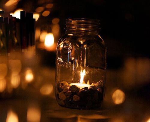 عکس پروفایل مشکی و شمع
