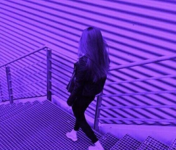 عکس پروفایل مشکی و بنفش دخترانه