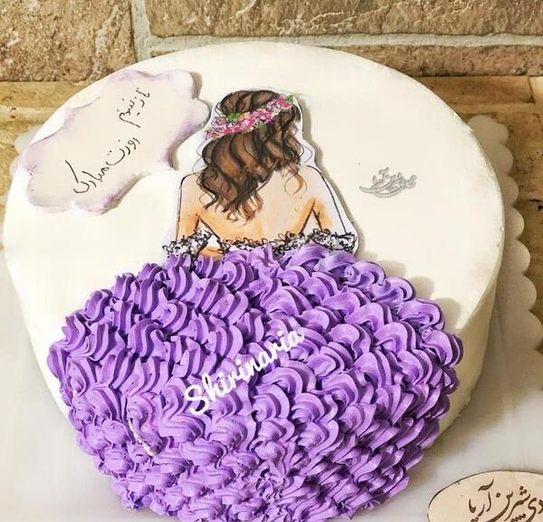 عکس کیک بنفش و مشکی