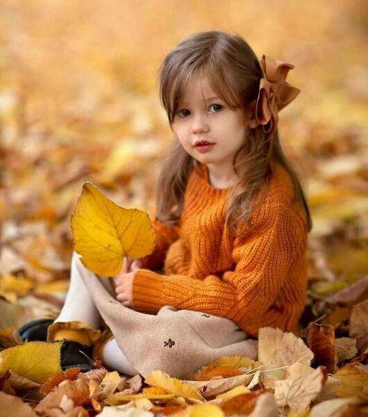 ایده عکس پاییزی نوزاد در منزل