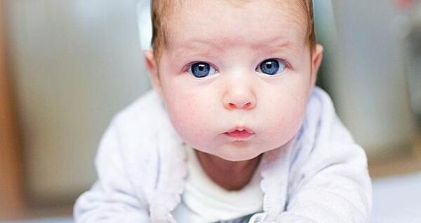 عکس مدفوع نوزاد سه ماهه