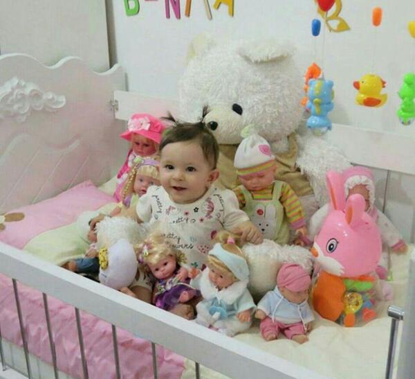 عکس نوزاد 8 ماهه دختر