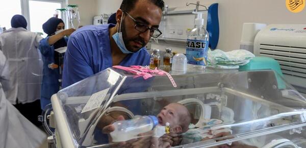 عکس نوزاد نارس 30 هفته