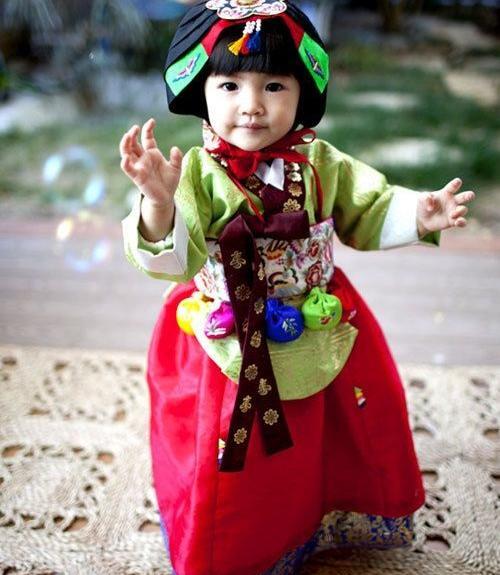 عکس بچه نوزاد کره ای
