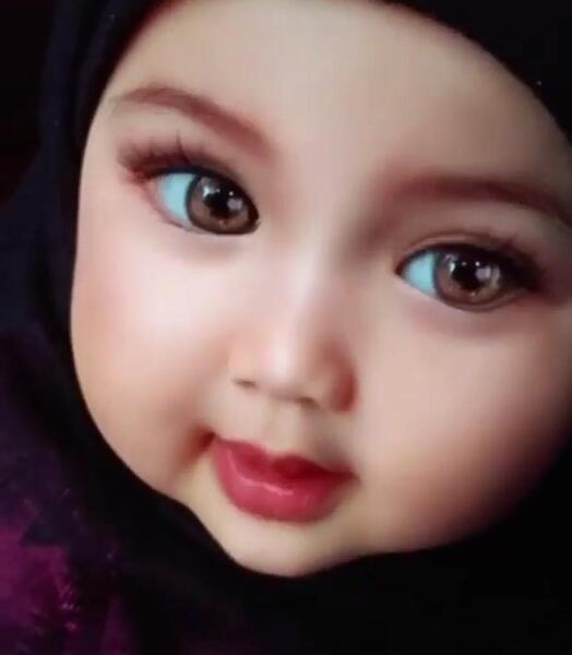 فیلم عکس نوزاد دختر