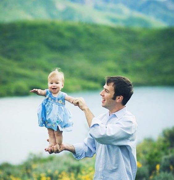 مدل عکس نوزاد در طبیعت